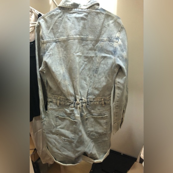 ❗️ CLOSING SALE ❗️Jluxlabel jean romper with distressed tint - Never Worn - - Picture 7 of 7